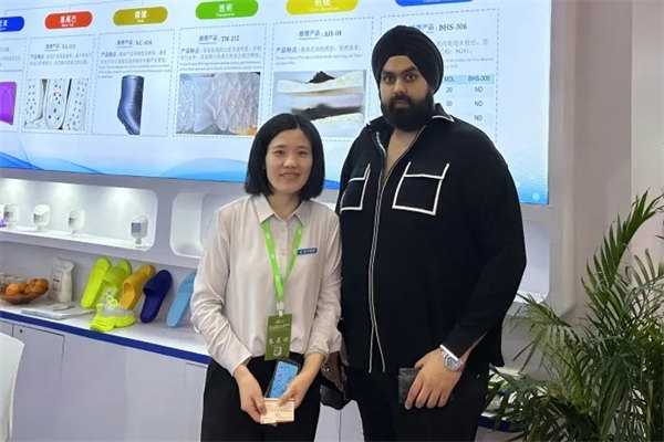 重質(zhì)碳酸鈣客戶會(huì)談